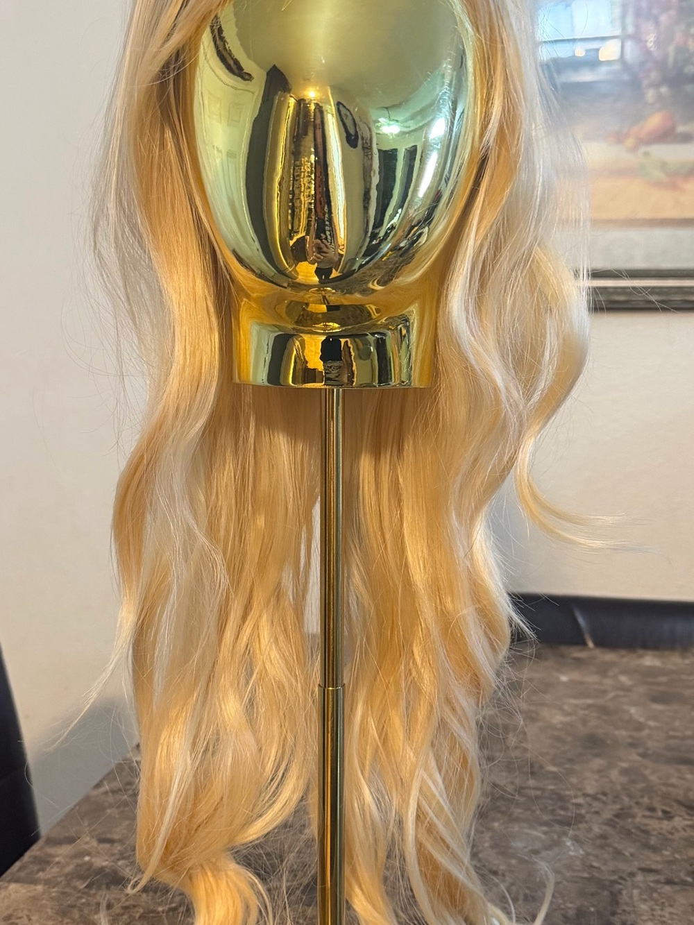 Blonde Long Wavy Women's Wig - Natural Blonde